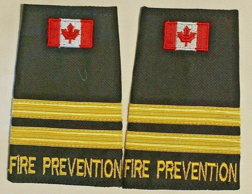 Canadian Fire Prevention District Chief W/ Canada Flag Slip Ons Epaulettes Pair
