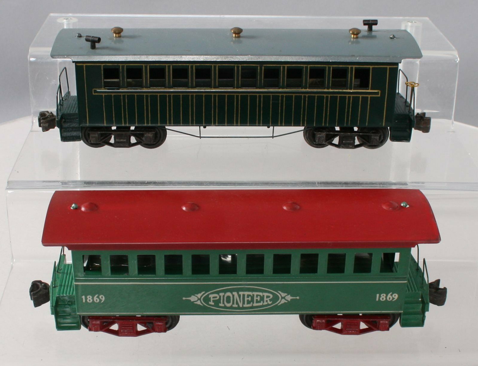 Thomas Industries & Other Vintage O Postwar Assorted Passenger Cars [2]